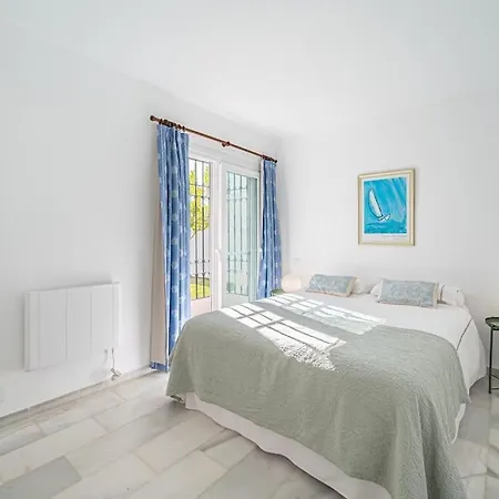 Con Piscina Privada Y Jardin Holiday home Marbella