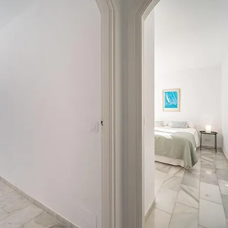 Con Piscina Privada Y Jardin Marbella
