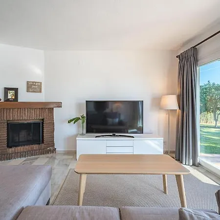 Con Piscina Privada Y Jardin Holiday home Marbella