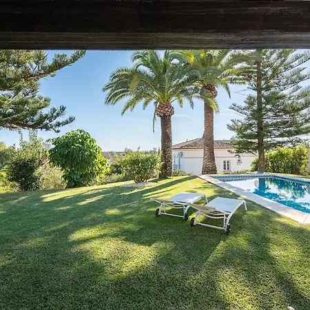 Con Piscina Privada Y Jardin Marbella