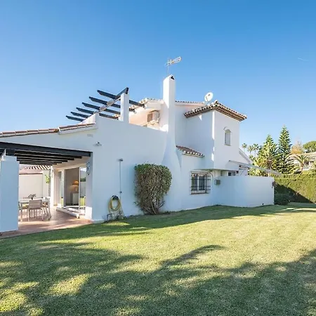 Holiday home Con Piscina Privada Y Jardin Marbella